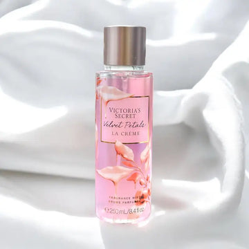 Victoria’s Secret Mist Velvet petals (La Creme )